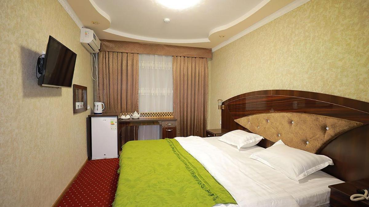 Hotel Reikartz Surxon Termez Esterno foto
