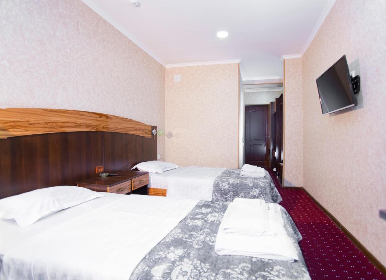 Hotel Reikartz Surxon Termez Esterno foto