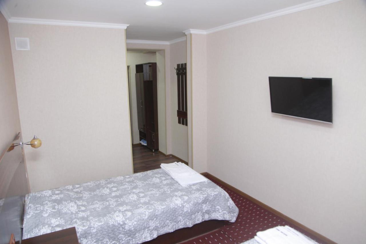 Hotel Reikartz Surxon Termez Esterno foto
