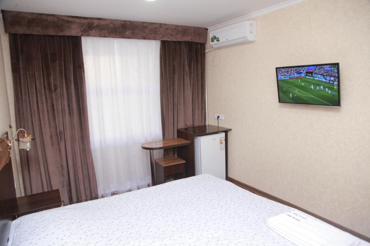 Hotel Reikartz Surxon Termez Esterno foto