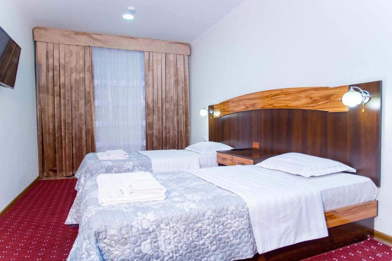 Hotel Reikartz Surxon Termez Esterno foto