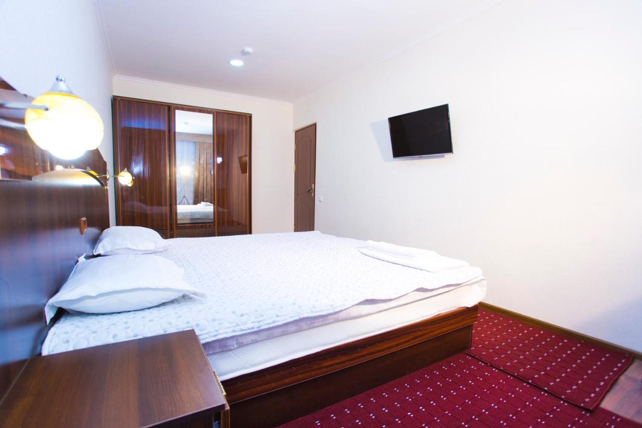Hotel Reikartz Surxon Termez Esterno foto